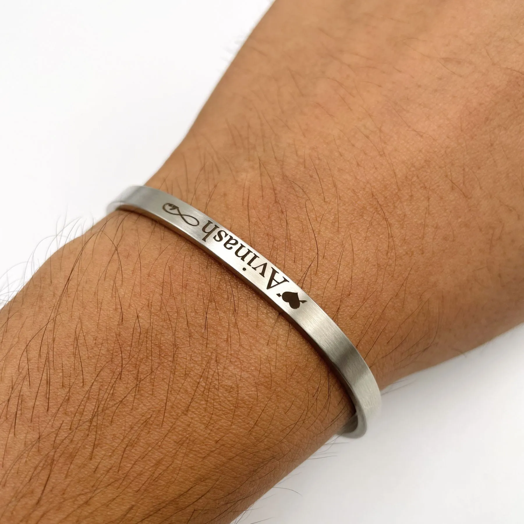 5mm Matte Finish 316 Surgical Stainless Steel Customized Personalised Laser Engraved Free Size Cuff Kada Bangle Bracelet Unisex