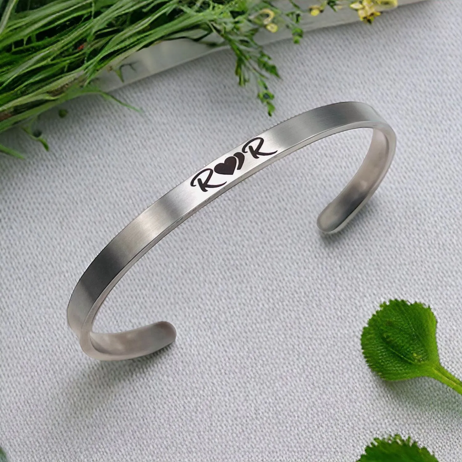 5mm Matte Finish 316 Surgical Stainless Steel Customized Personalised Laser Engraved Free Size Cuff Kada Bangle Bracelet Unisex