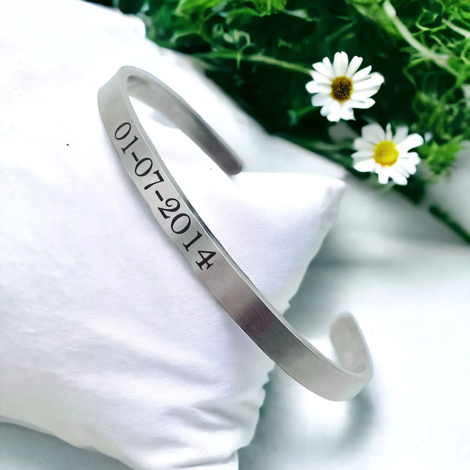 5mm Matte Finish 316 Surgical Stainless Steel Customized Personalised Laser Engraved Free Size Cuff Kada Bangle Bracelet Unisex