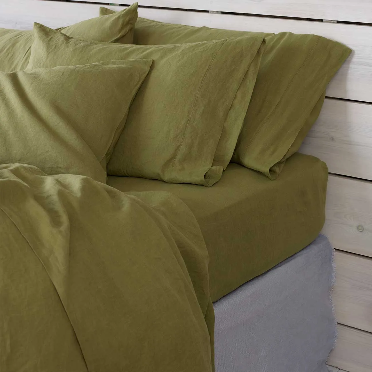 Botanical Green 100% Linen Fitted Sheet