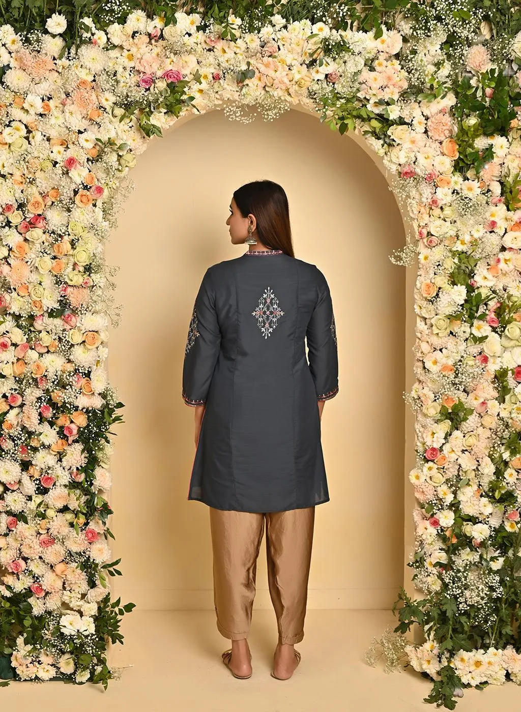 Grey Embroidered Thigh-length Kurti with 3/4th Sleeves