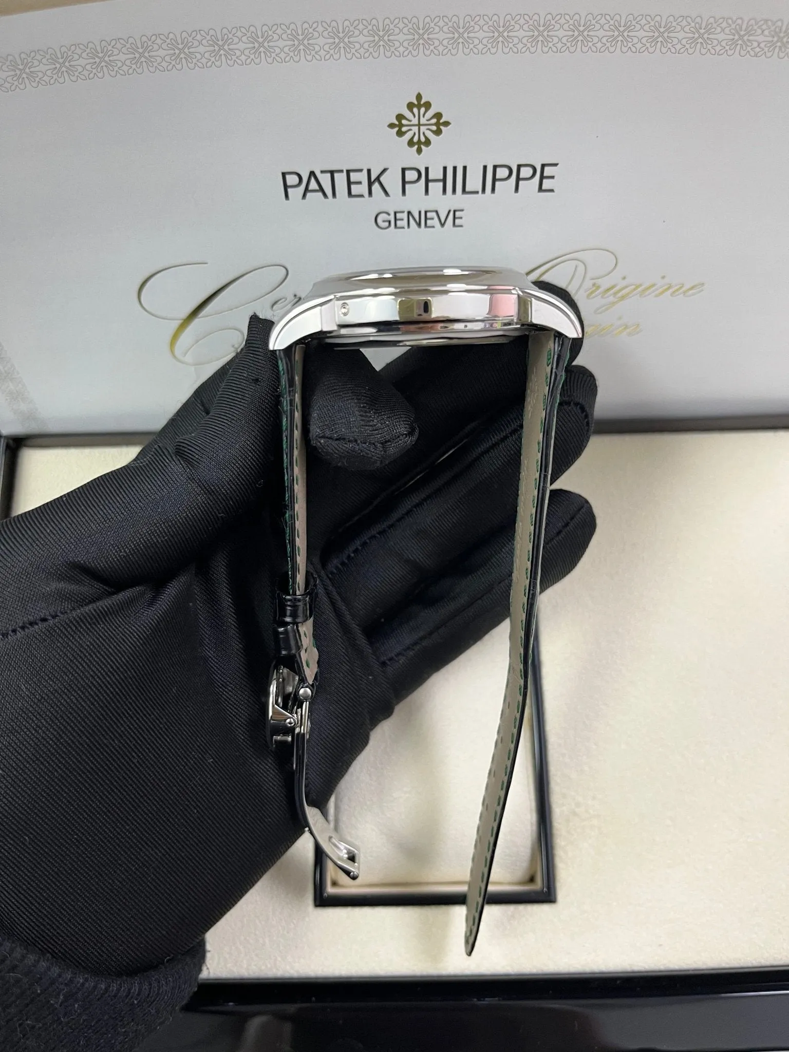 Patek Philippe Perpetual Calendar Chronograph Grand Complications Platinum Green Dial 5270P-0014