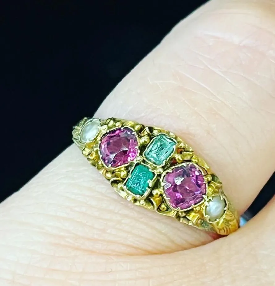 Victorian 15ct Emerald, Rhodolite Garnet & Pearl Ring