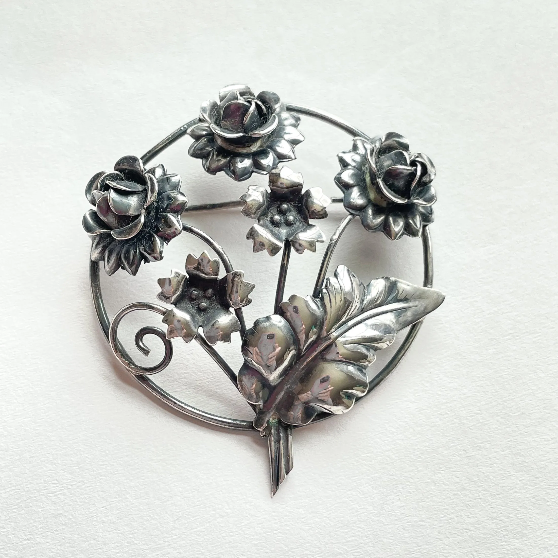 Vintage 40s Sterling Silver Flower Brooch